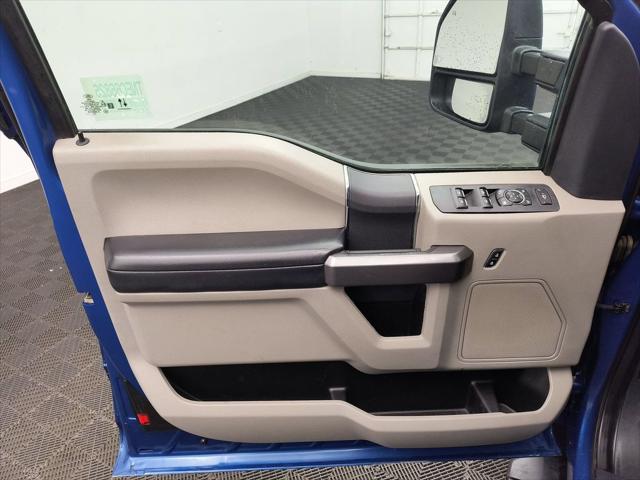2022 Ford F-350 XLT