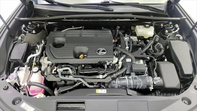 2022 Lexus ES 300h Luxury