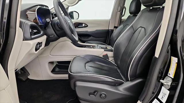 2024 Chrysler Pacifica Limited