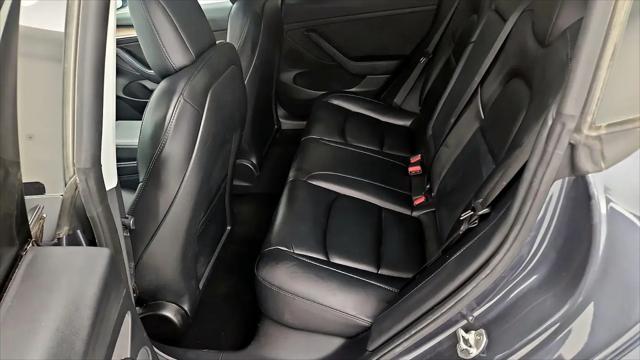 2022 Tesla Model 3 Rear-Wheel Drive