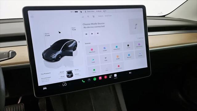 2022 Tesla Model 3 Rear-Wheel Drive