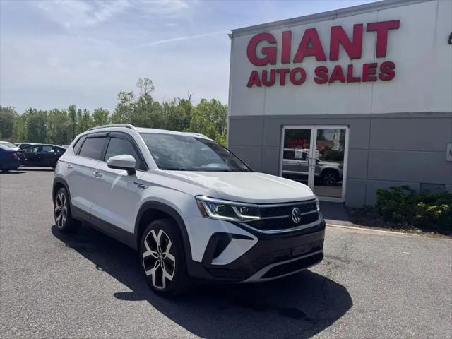 2022 Volkswagen Taos 1.5T SEL for sale in East Syracuse, NY