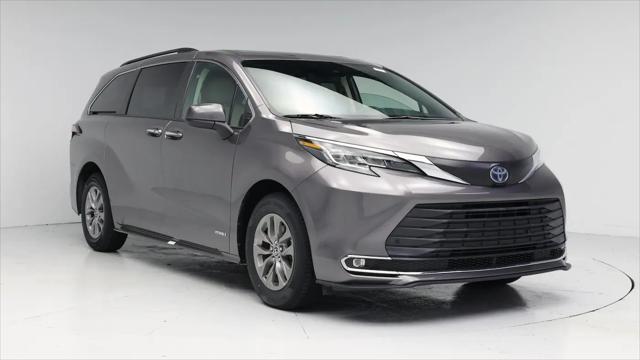 2021 Toyota Sienna XLE for sale in Charlotte, NC