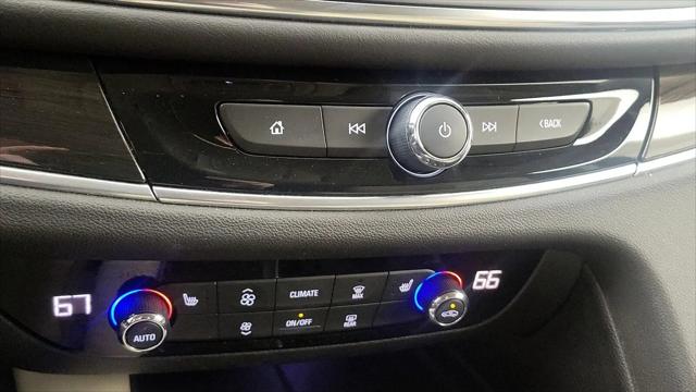 2020 Buick Enclave FWD Essence
