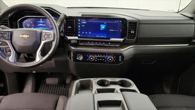 2023 Chevrolet Silverado 1500 4WD Double Cab Standard Bed LT with 2FT
