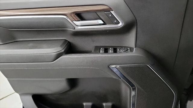 2023 Chevrolet Silverado 1500 4WD Double Cab Standard Bed LT with 2FT
