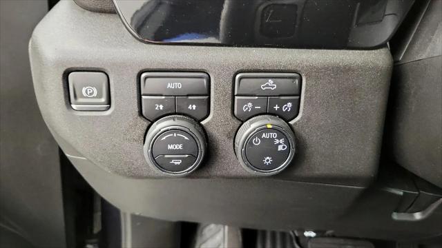 2023 Chevrolet Silverado 1500 4WD Double Cab Standard Bed LT with 2FT