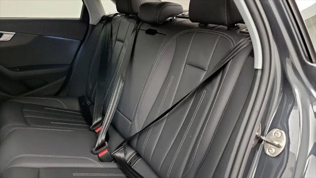 2021 Audi A4 Premium 40 TFSI quattro S tronic