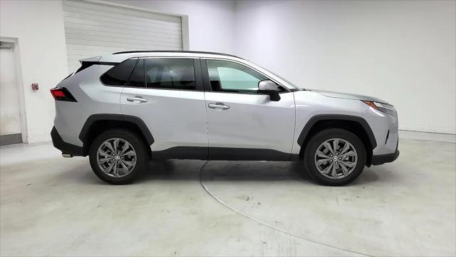 2022 Toyota RAV4 Hybrid XLE Premium
