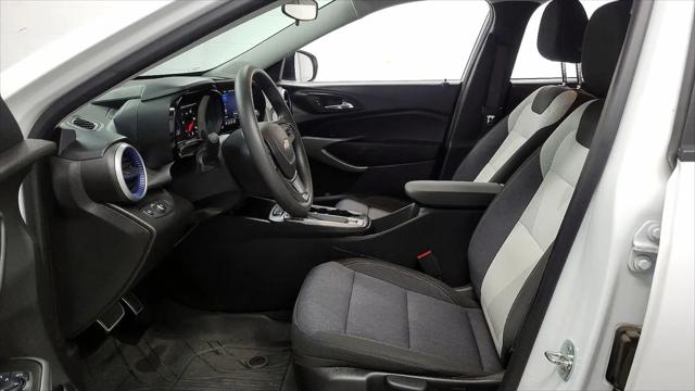 2024 Chevrolet Trax FWD SP