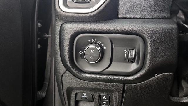 2022 Ram 1500 Big Horn Quad Cab 4x4 6'4" Box