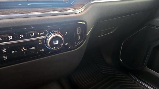 2023 GMC Sierra 1500 4WD Double Cab Standard Box Elevation with 3VL
