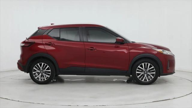 2021 Nissan Kicks SV Xtronic CVT