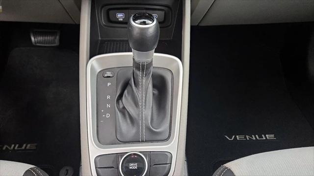 2023 Hyundai Venue SEL