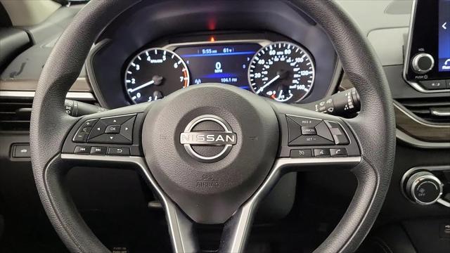 2023 Nissan Altima SV FWD