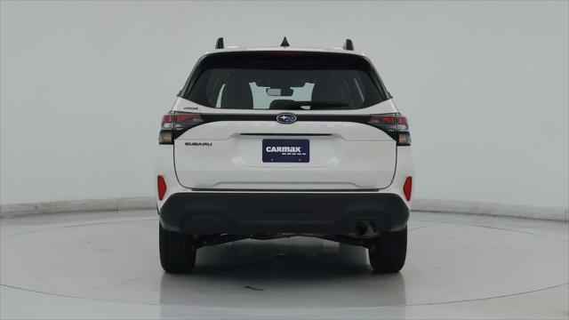 2025 Subaru Forester Base