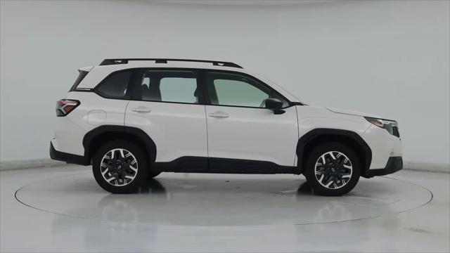 2025 Subaru Forester Base