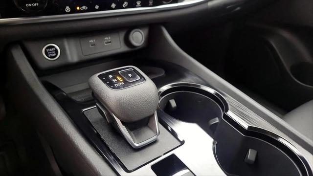 2023 Nissan Rogue SV FWD