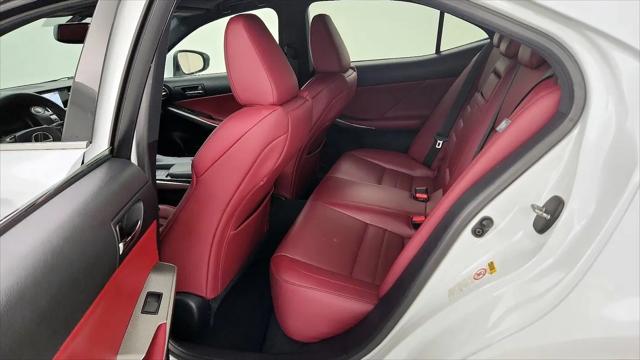 2015 Lexus IS 250 Crafted Line