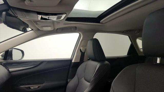 2025 Lexus NX 350h Premium