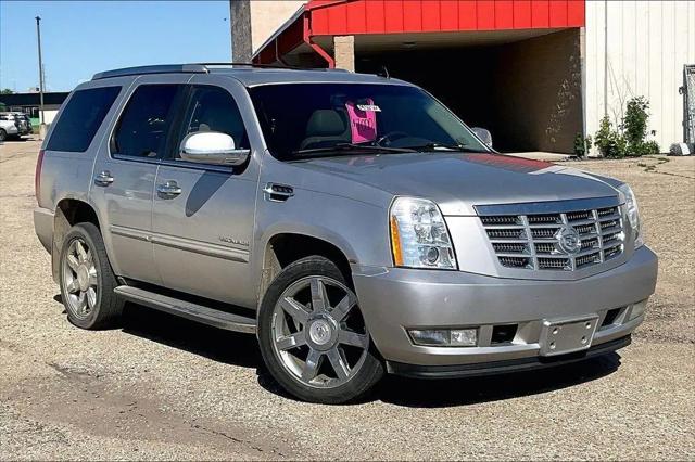2011 Cadillac Escalade Luxury for sale in Montevideo, MN