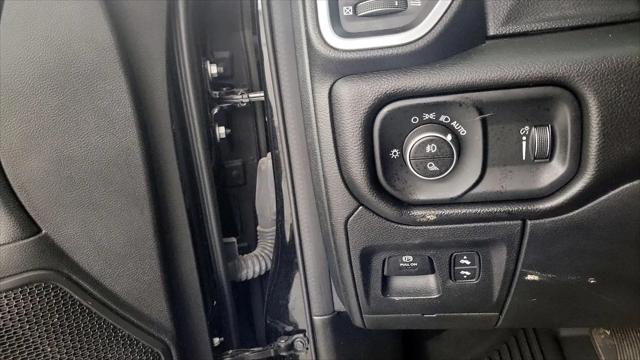 2022 Ram 1500 Big Horn Crew Cab 4x4 5'7" Box
