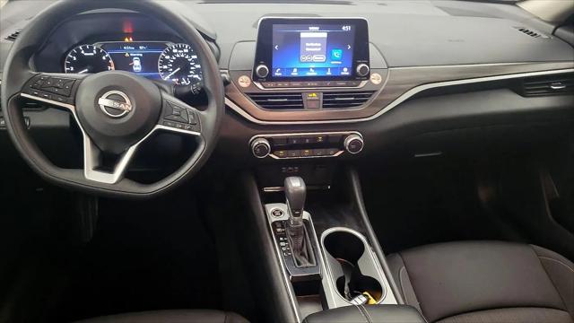 2024 Nissan Altima SV FWD