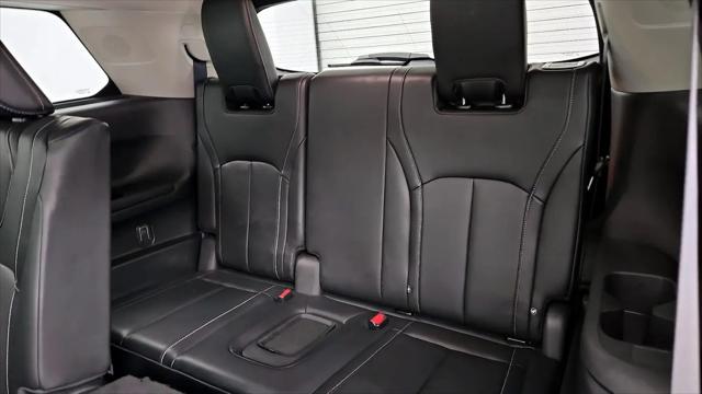 2022 INFINITI QX60 LUXE AWD
