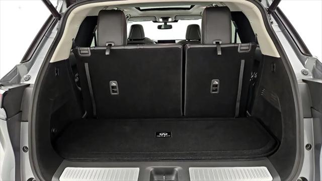 2022 INFINITI QX60 LUXE AWD