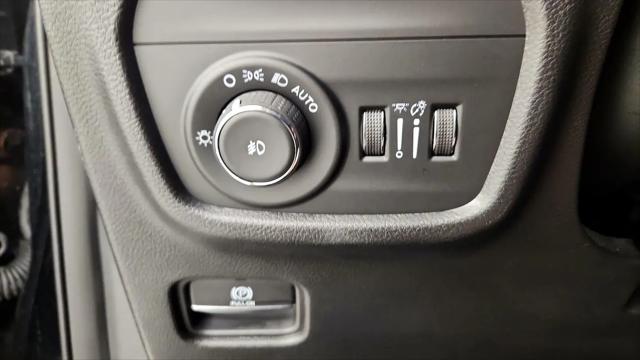 2023 Jeep Grand Cherokee Limited 4x2