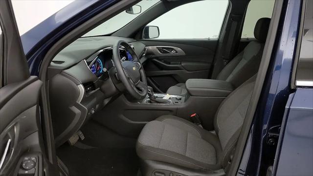 2023 Chevrolet Traverse FWD LT Cloth