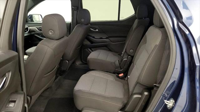 2023 Chevrolet Traverse FWD LT Cloth