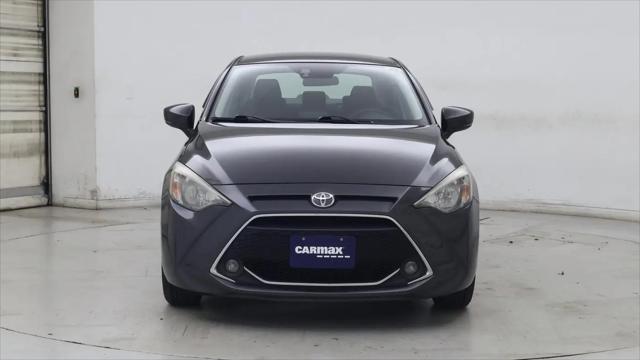 2019 Toyota Yaris LE