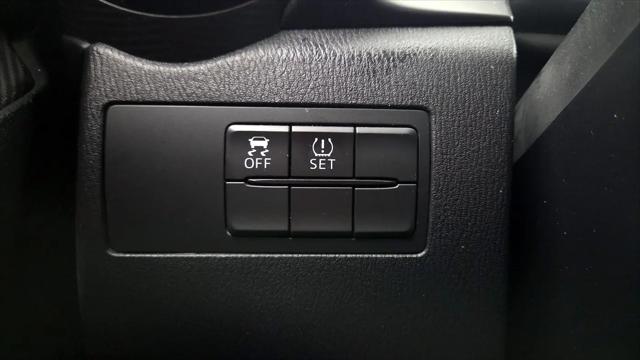 2019 Toyota Yaris LE