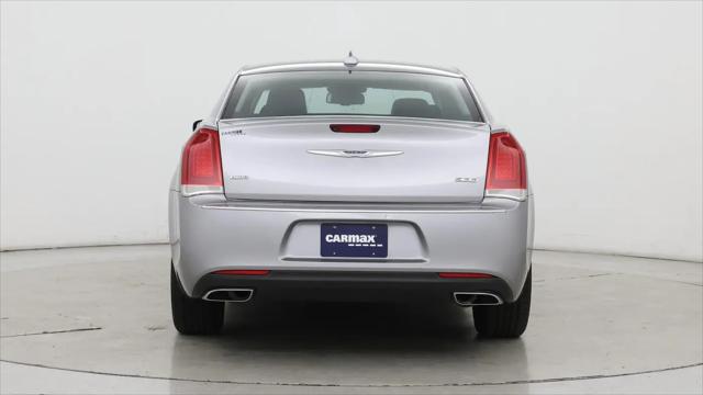2015 Chrysler 300 Limited