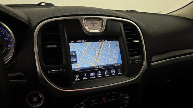 2015 Chrysler 300 Limited