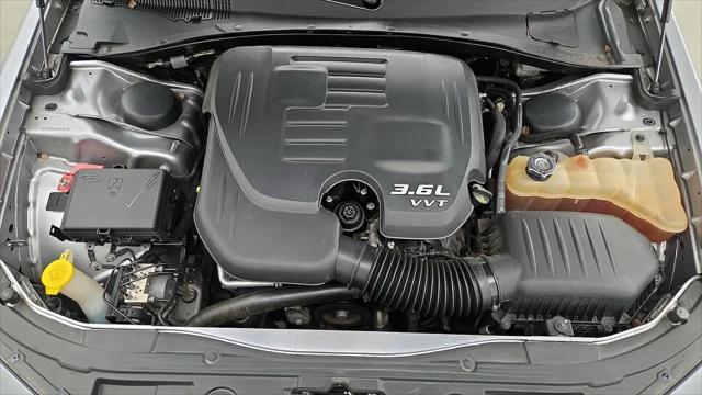 2015 Chrysler 300 Limited