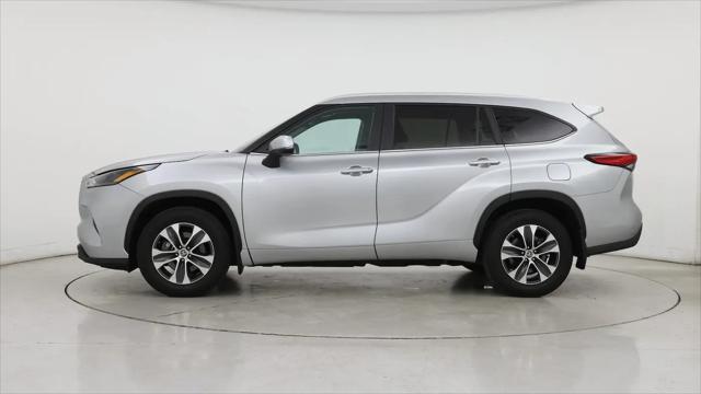 2023 Toyota Highlander Hybrid XLE