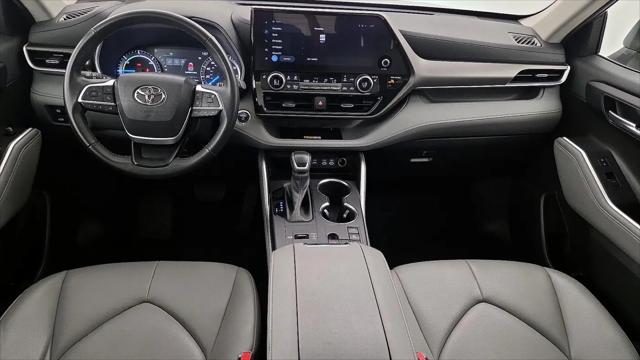 2023 Toyota Highlander Hybrid XLE