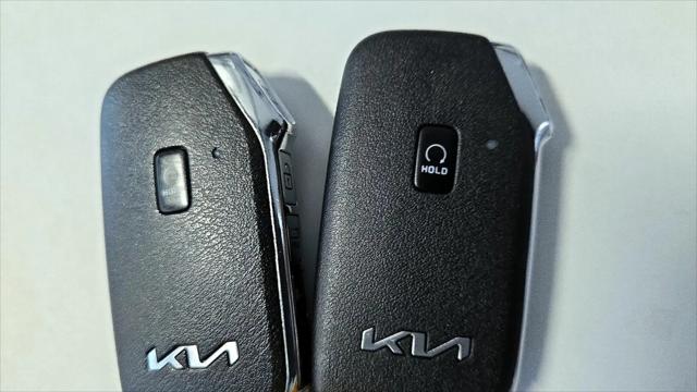 2024 Kia K5 LXS