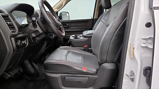 2020 Ram 3500 Tradesman Crew Cab 4x4 8' Box