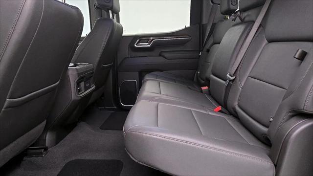 2025 Chevrolet Silverado 1500 2WD Crew Cab Short Bed RST