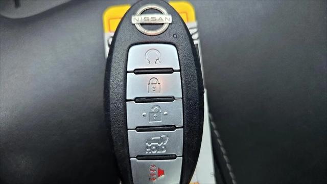 2022 Nissan Pathfinder SL 2WD