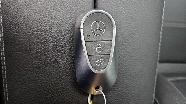 2024 Mercedes-Benz C-CLASS C 300 C 300