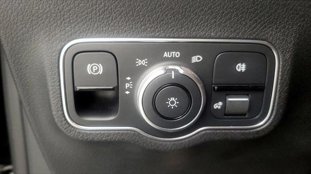 2023 Mercedes-Benz EQB 300 4MATIC