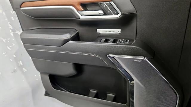 2023 GMC Sierra 1500 4WD Crew Cab Short Box Denali