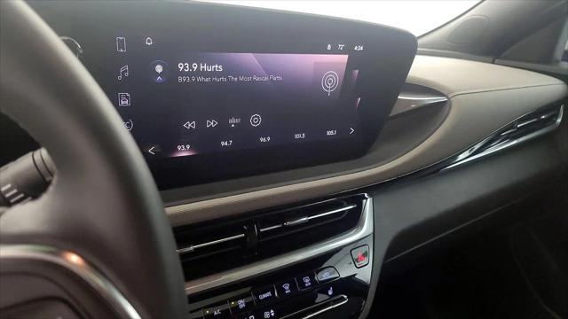 2024 Buick NV Avenir FWD