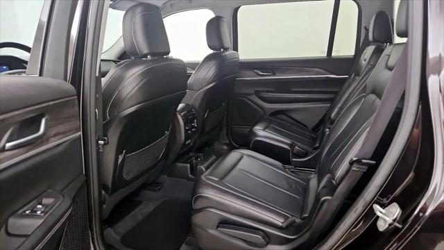 2023 Jeep Grand Cherokee L Limited 4x2