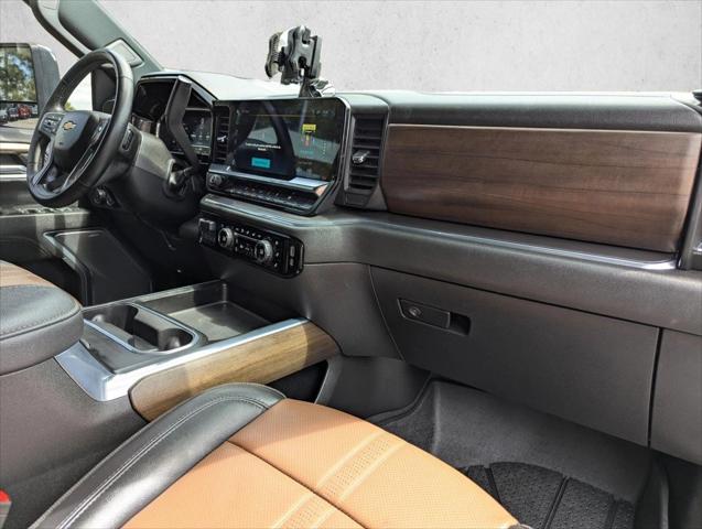 2024 Chevrolet Silverado 2500HD 4WD Crew Cab Long Bed High Country