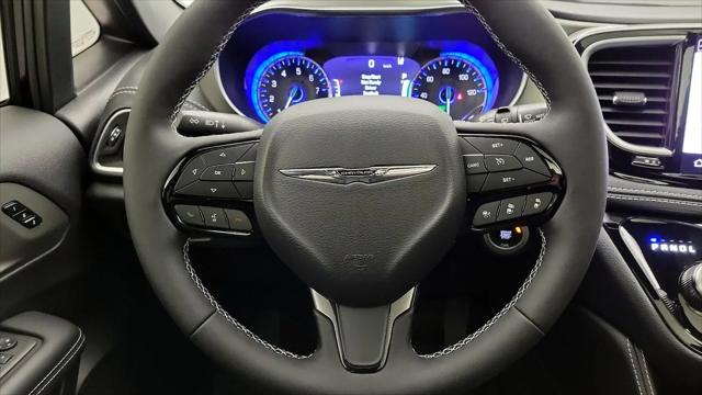 2024 Chrysler Pacifica Limited AWD